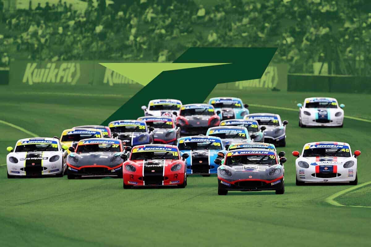 Ginetta Junior Championship Race with Pace Performance